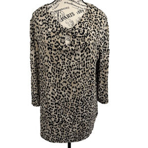 New Directions Women’s Blouse Large Animal Print Keyhole Neck 3/4 Bell Sleeves